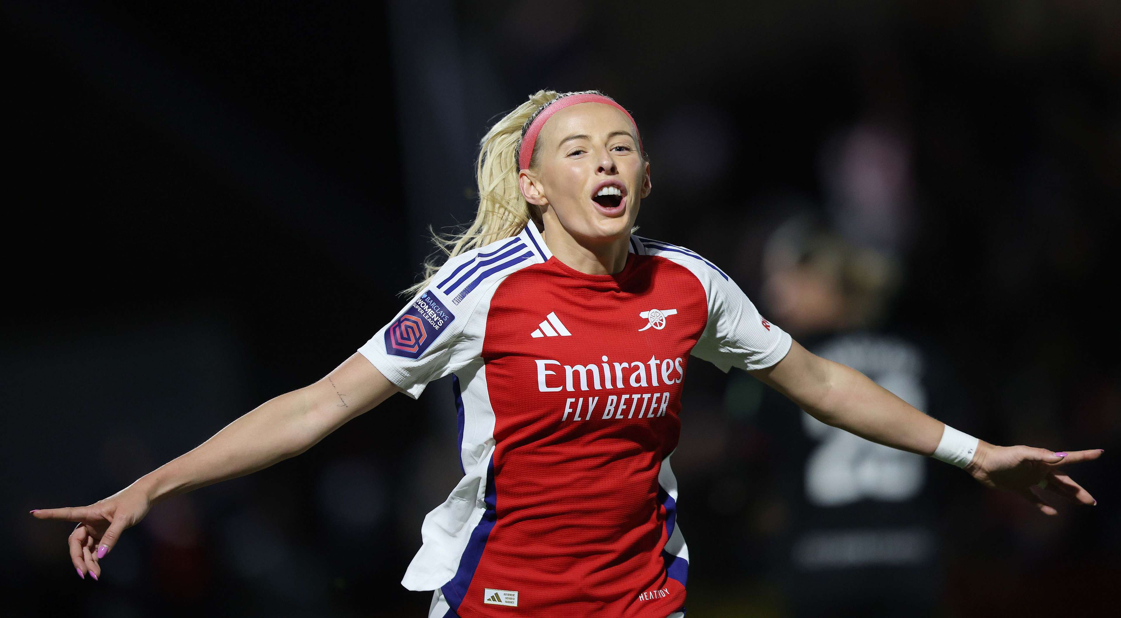 探寻他背后 探寻他背后