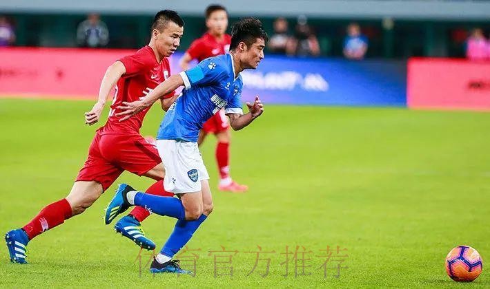 燕京啤酒2019中国足协杯 泰州远大获黑马勇毅奖